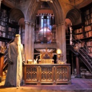 Sets - Dumbledore's office with costume of Albus